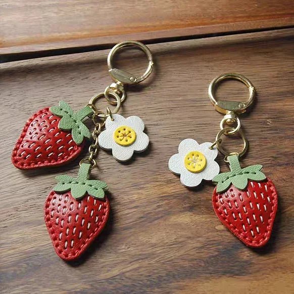 Cute Strawberry Leather Bag Charm – Handcrafted Fruit - Inspired Pendant with Daisy Detail | Playful Keychain Accessory | Lovely Gift for Women - shewearing