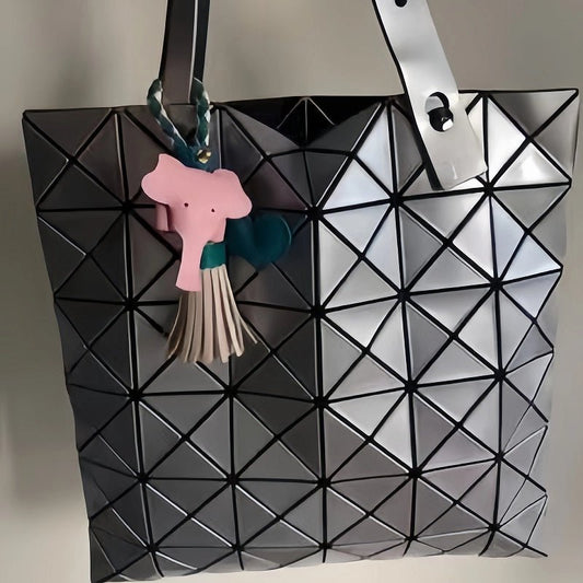 Genuine Leather Tassel Elephant Bag Charm – Cute Heart Design, Handmade Accessory for Bags and Keys, Fashionable and Versatile Gift for Women - shewearing