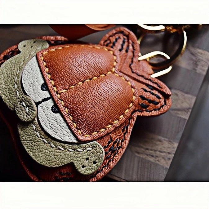 Handcrafted Leather Orange Cat Bag Charm – Cartoon Cat Design, Full - Grain Lambskin, Playful Accessory for Keys or Bags, Thoughtful Gift for Women - shewearing