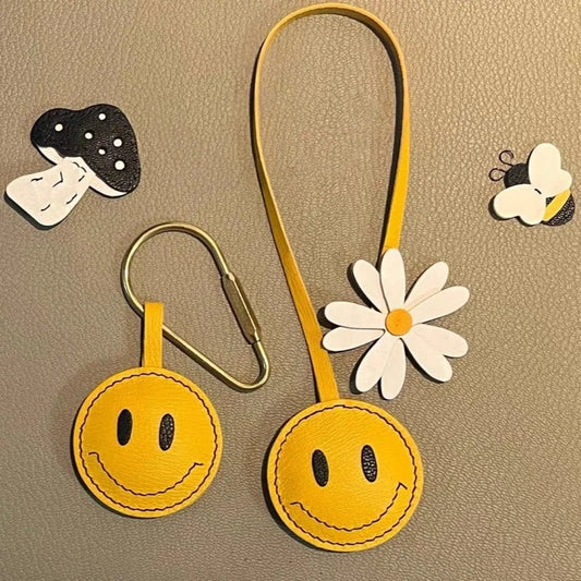 Handcrafted Yellow Face & Daisy Leather Bag Charm – Cute Keychain Accessory for Women | Summer Gift | Cheerful Flower Accent - shewearing