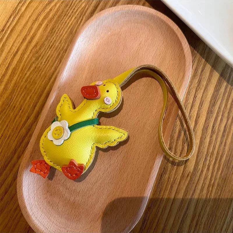 Lucky Duck Leather Bag Charm – Handcrafted Genuine Leather Pendant | Cute Car Accessory | Cheer - Up Gift for Friends - shewearing