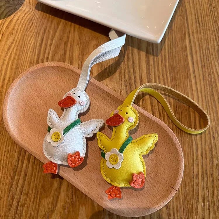 Lucky Duck Leather Bag Charm – Handcrafted Genuine Leather Pendant | Cute Car Accessory | Cheer - Up Gift for Friends - shewearing