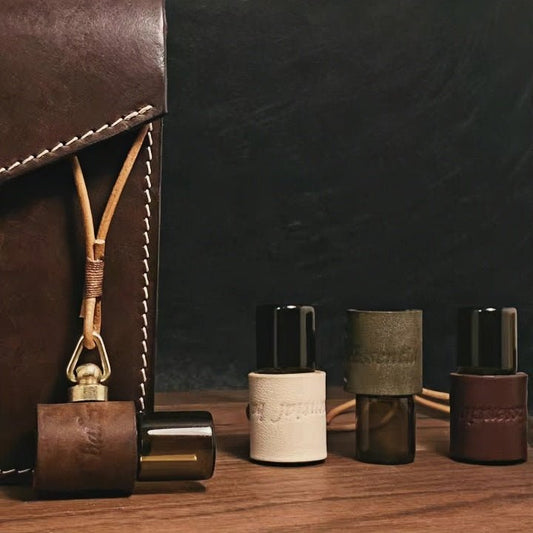 Minimalist Refillable Perfume Bottle Charm – Handcrafted Leather Aroma Pendant | Essential Oil Roller Keychain | Mosquito Repellent Bag Accessory - shewearing