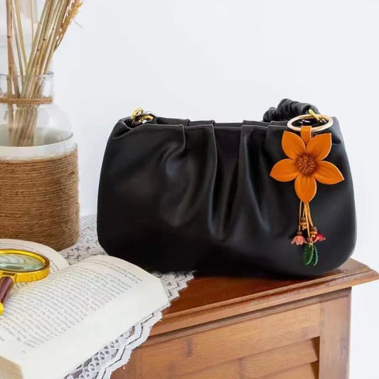 Nordic - Inspired Genuine Leather Floral Bag Charm – Retro Handmade Flower Keychain Pendant for Women | Creative Gift Accessory - shewearing