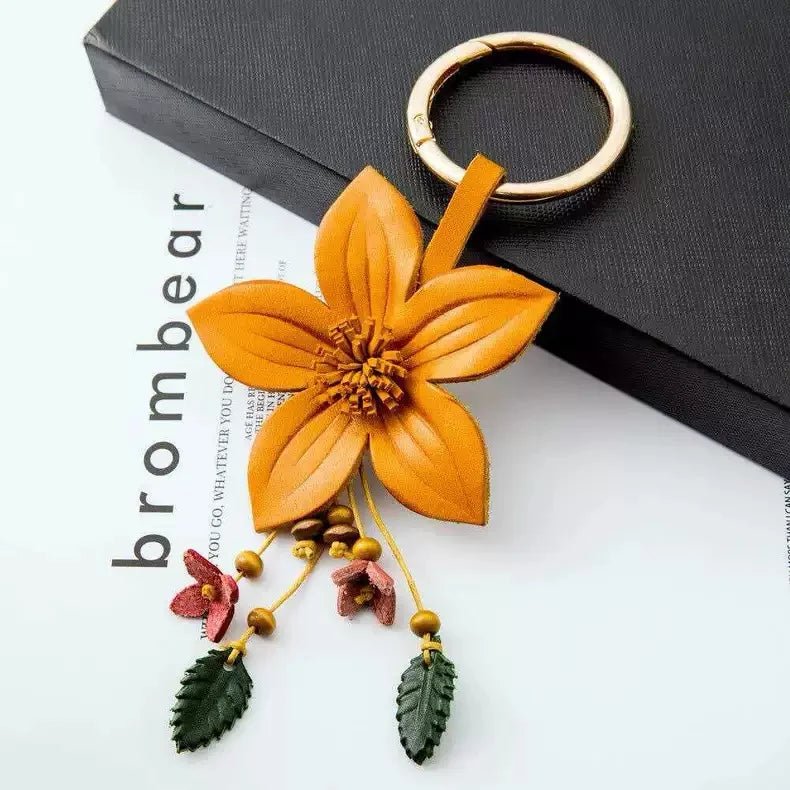 Nordic - Inspired Genuine Leather Floral Bag Charm – Retro Handmade Flower Keychain Pendant for Women | Creative Gift Accessory - shewearing