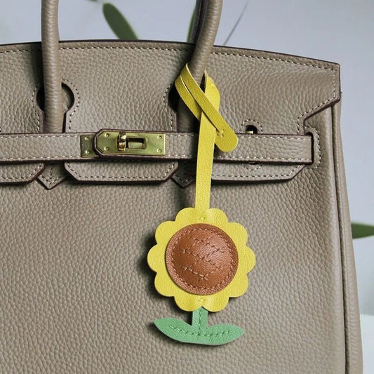 Sunflower Leather Bag Charm – Handmade Lambskin Cartoon Floral Pendant | Cute Keychain for Handbags, Backpacks or Gift Accessories - shewearing