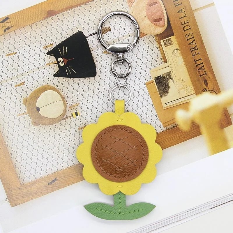 Sunflower Leather Bag Charm – Handmade Lambskin Cartoon Floral Pendant | Cute Keychain for Handbags, Backpacks or Gift Accessories - shewearing
