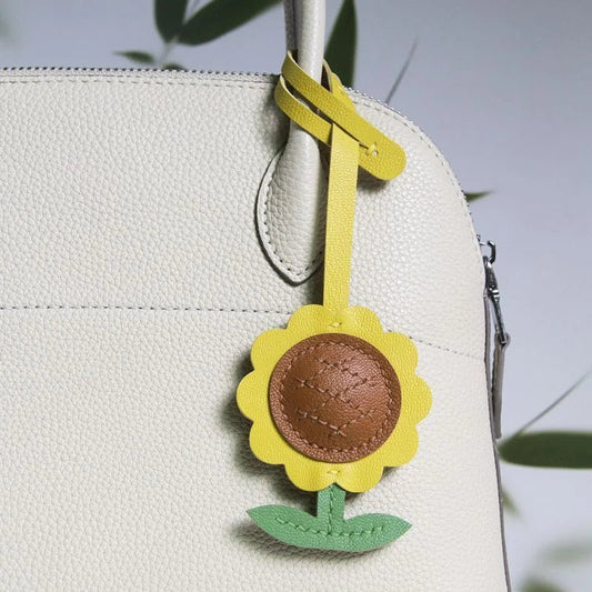 Sunflower Leather Bag Charm – Handmade Lambskin Cartoon Floral Pendant | Cute Keychain for Handbags, Backpacks or Gift Accessories - shewearing