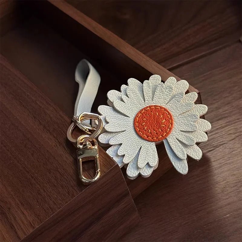 Sunny Daisy Leather Bag Charm – Handmade Top - Grain Lambskin Keychain | Sun - Inspired Flower Pendant | Luxury Handcrafted Accessory for Women - shewearing