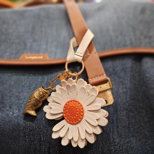 Sunny Daisy Leather Bag Charm – Handmade Top - Grain Lambskin Keychain | Sun - Inspired Flower Pendant | Luxury Handcrafted Accessory for Women - shewearing