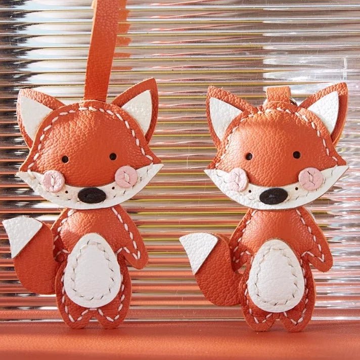 Whimsical Fox Leather Bag Charm – Handmade Full - Grain Lambskin Keychain | Playful Animal Pendant | Cute Gift for Handbags & Backpacks - shewearing