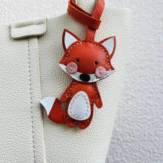 Whimsical Fox Leather Bag Charm – Handmade Full - Grain Lambskin Keychain | Playful Animal Pendant | Cute Gift for Handbags & Backpacks - shewearing